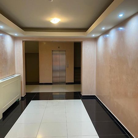 Studio Fortuna Park Sfantu Gheorghe  ภายนอก รูปภาพ